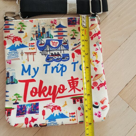 My trip to Tokyo ! Cross body bag - Picture 4 of 6